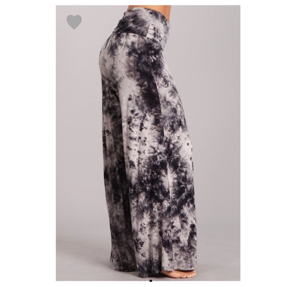 Last pair! 5 STAR ⭐️ Tie Dye Palazzo Pants - Picture 2 of 5